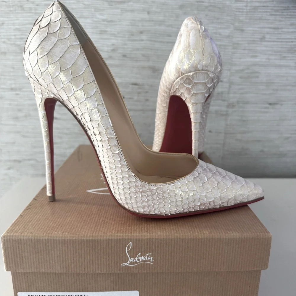 Christian Louboutin So Kate 120 Python Shell White Heels 39.5 - Picture 1 of 7
